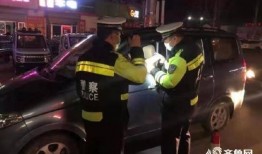 爆料新闻交警违法吗,爆料新闻引发社会关注